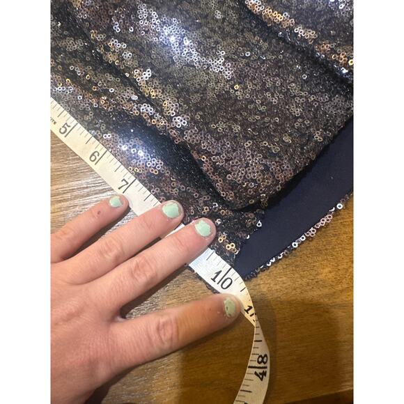 Lulus Captivate Navy Blue Sequin Bell Sleeve Crop Top Glamour Size Medium Party - Picture 8 of 11